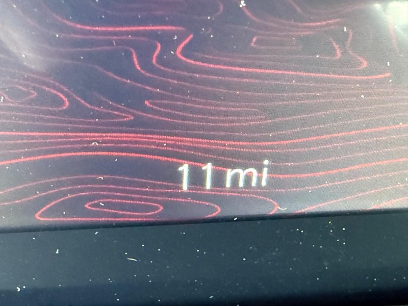 Jeep Grand Cherokee Vehicle Full-screen Gallery Image 30