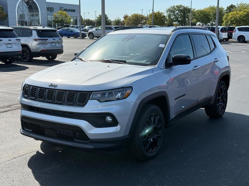 Jeep Compass Vehicle Full-screen Gallery Image 7