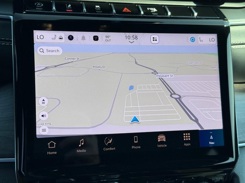 Jeep Grand Cherokee L Vehicle Full-screen Gallery Image 26