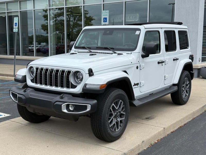Jeep Wrangler Vehicle Full-screen Gallery Image 9