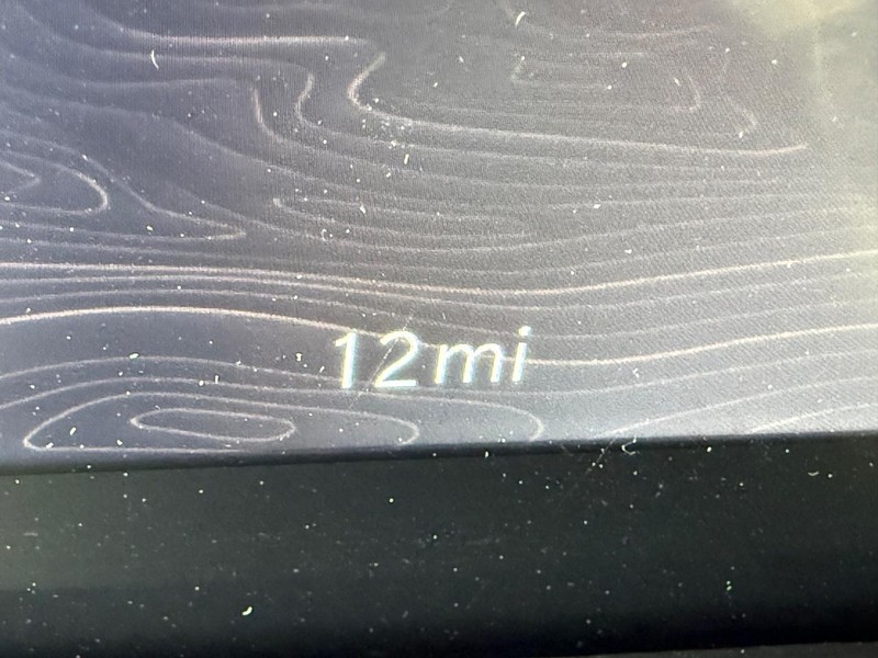 Jeep Grand Cherokee L Vehicle Full-screen Gallery Image 34