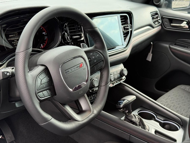 Dodge Durango Vehicle Full-screen Gallery Image 20