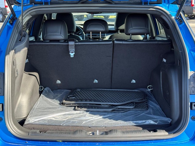 Jeep Compass Vehicle Full-screen Gallery Image 7