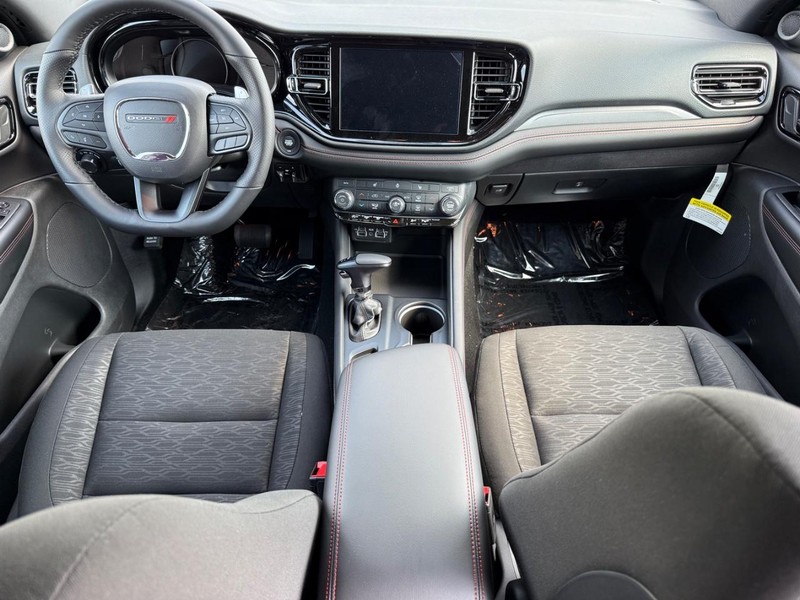 Dodge Durango Vehicle Full-screen Gallery Image 14