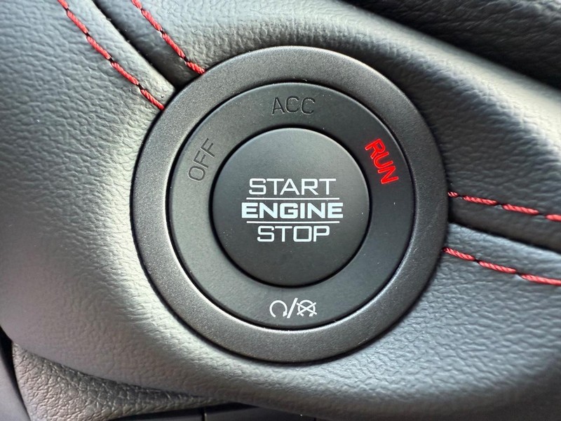 Dodge Durango Vehicle Full-screen Gallery Image 23