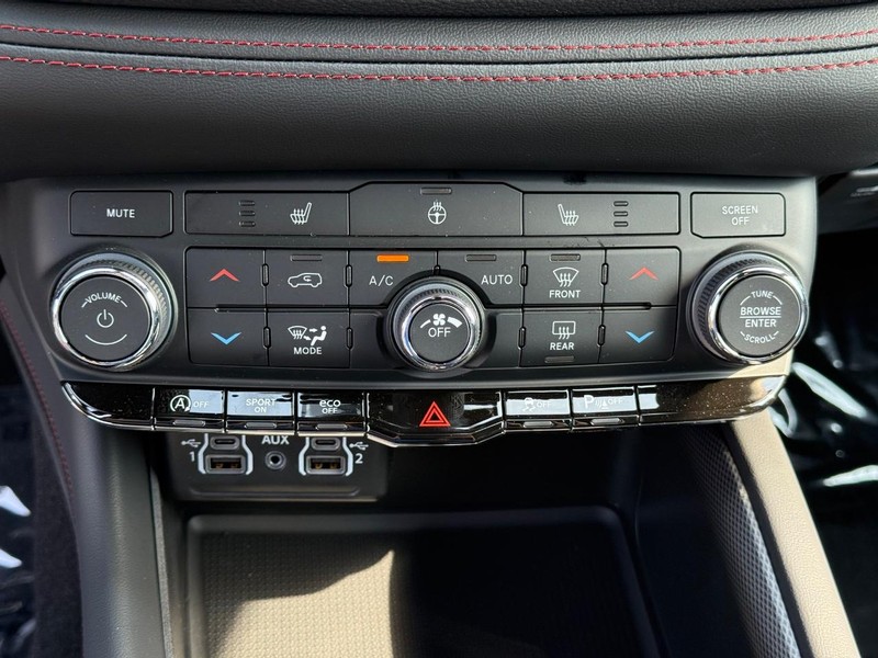 Dodge Durango Vehicle Full-screen Gallery Image 27