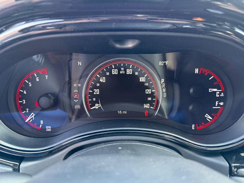 Dodge Durango Vehicle Full-screen Gallery Image 30