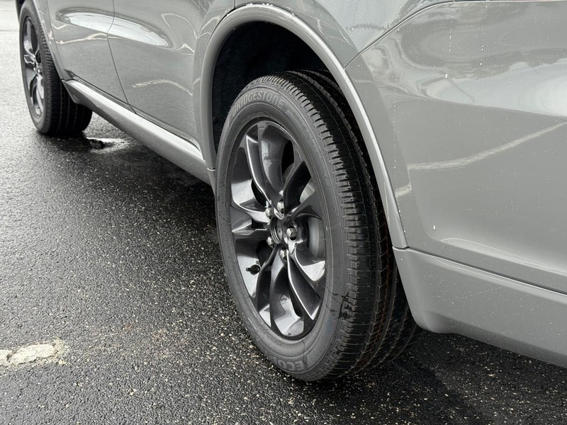 Dodge Durango Vehicle Full-screen Gallery Image 6