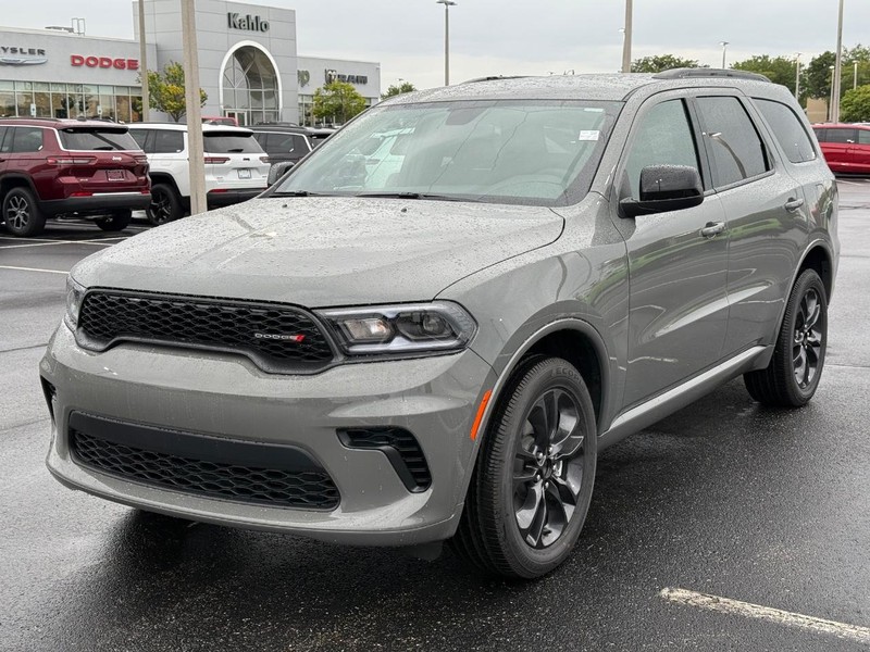 Dodge Durango Vehicle Full-screen Gallery Image 10