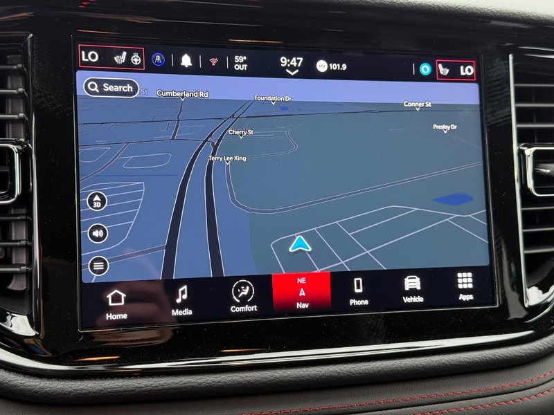 Dodge Durango Vehicle Full-screen Gallery Image 25