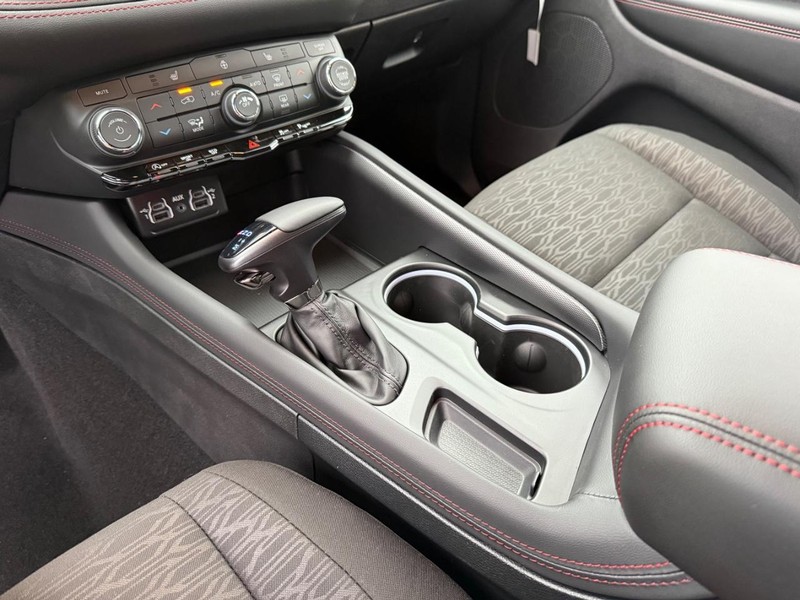 Dodge Durango Vehicle Full-screen Gallery Image 28