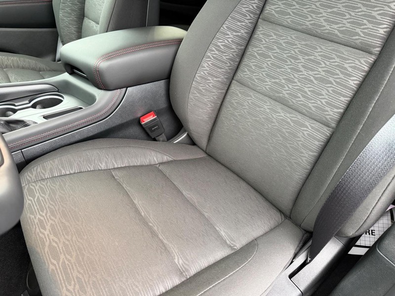 Dodge Durango Vehicle Full-screen Gallery Image 32