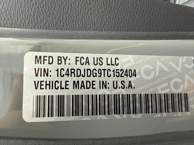 Dodge Durango Vehicle Full-screen Gallery Image 33