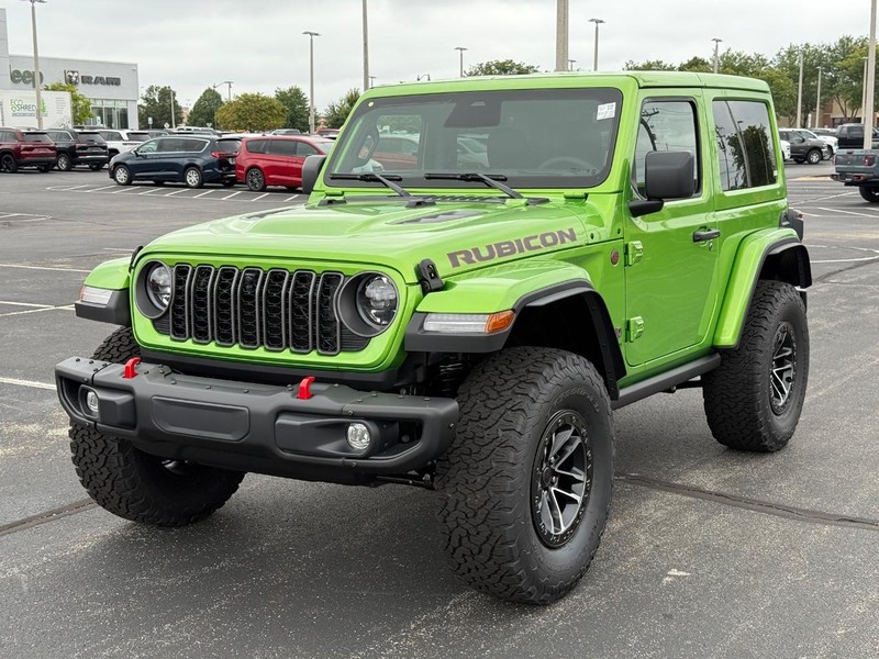 Jeep Wrangler Vehicle Full-screen Gallery Image 9