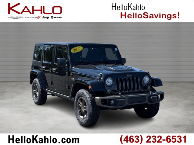 more details - jeep wrangler unlimited