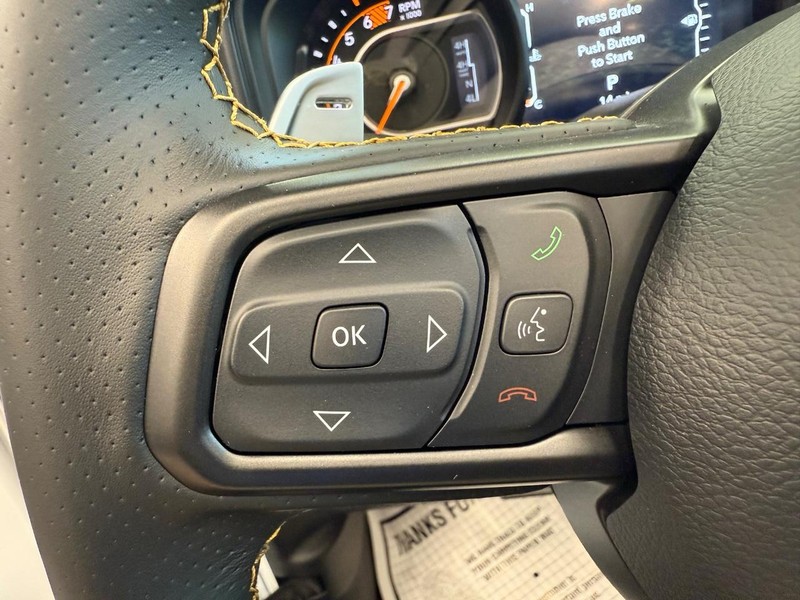 Jeep Wrangler Vehicle Full-screen Gallery Image 20