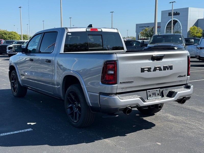 Ram 1500 Vehicle Full-screen Gallery Image 5