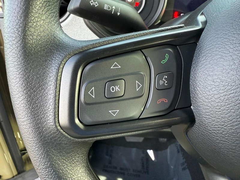 Jeep Wrangler Vehicle Full-screen Gallery Image 19