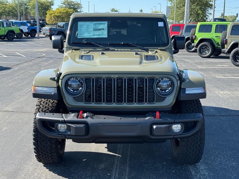 Jeep Wrangler Vehicle Full-screen Gallery Image 9