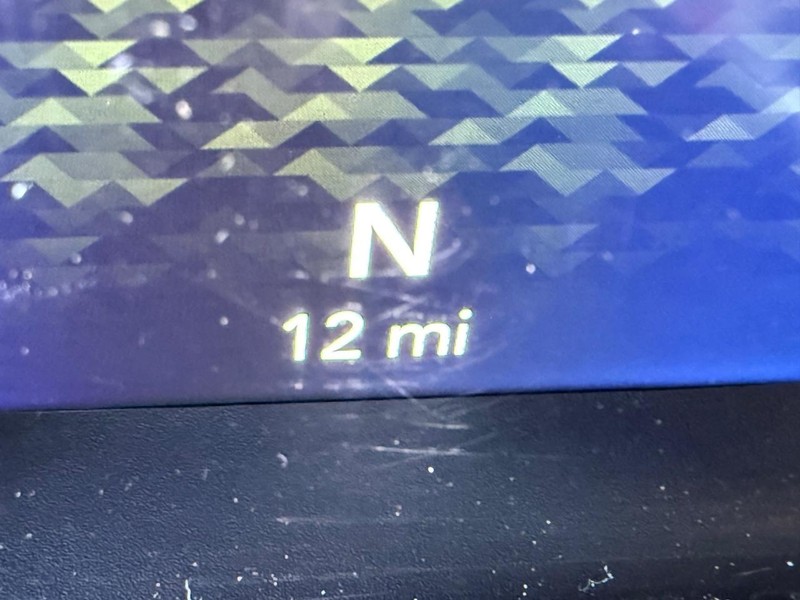 Jeep Wrangler Vehicle Full-screen Gallery Image 27