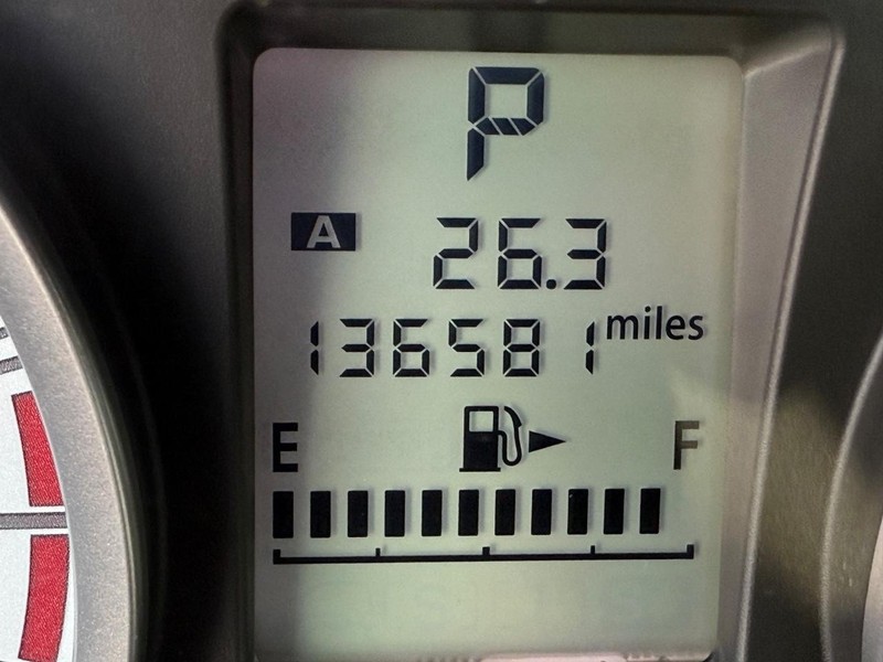 Subaru Impreza Wagon Vehicle Full-screen Gallery Image 27