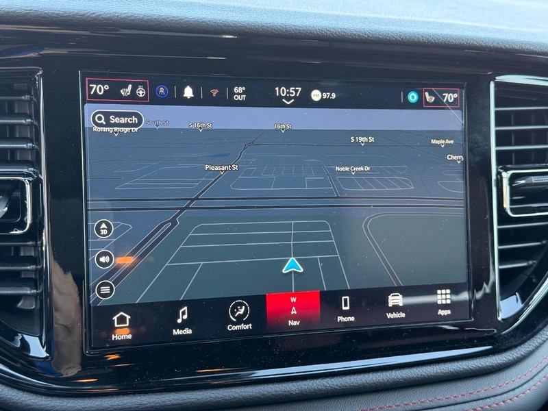 Dodge Durango Vehicle Full-screen Gallery Image 27