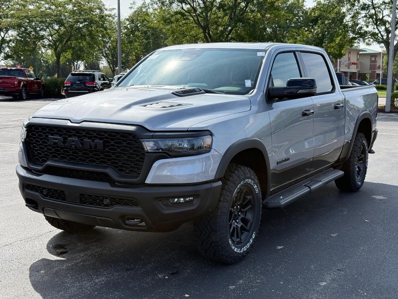 Ram 1500 Vehicle Full-screen Gallery Image 8