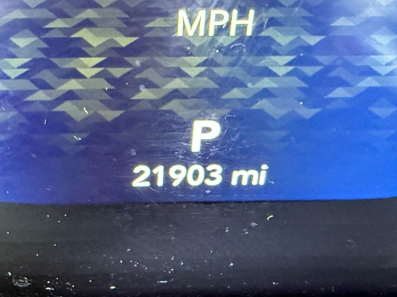 Jeep Gladiator Vehicle Full-screen Gallery Image 28