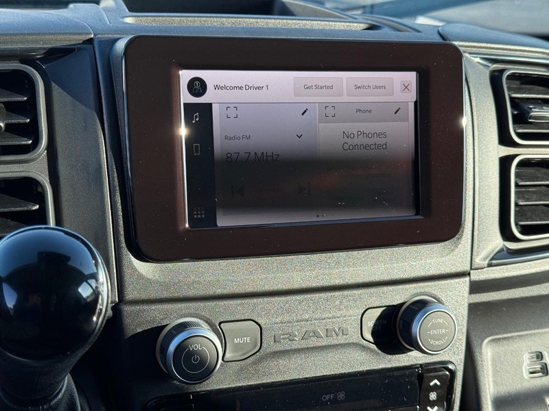 Ram ProMaster Cargo Van Vehicle Full-screen Gallery Image 24