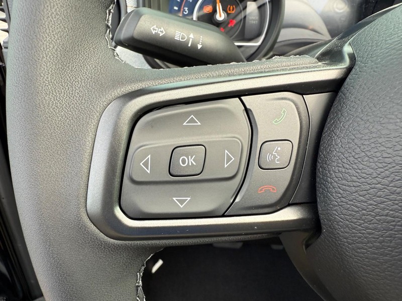 Jeep Wrangler Vehicle Full-screen Gallery Image 21