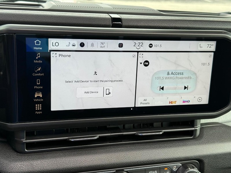 Jeep Wrangler Vehicle Full-screen Gallery Image 25