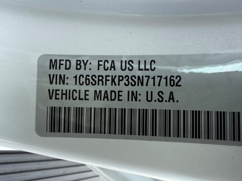 Ram 1500 Vehicle Full-screen Gallery Image 31