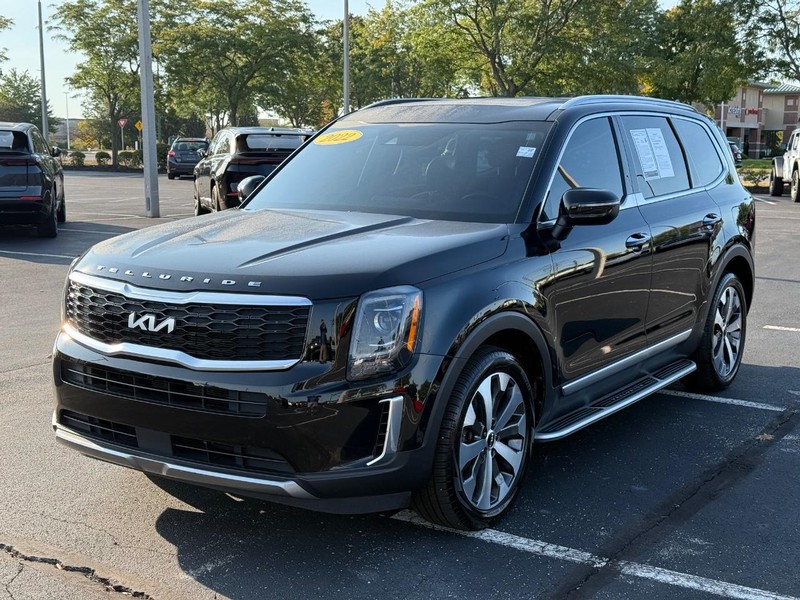 Kia Telluride Vehicle Full-screen Gallery Image 8