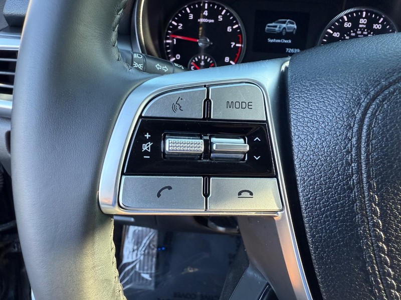 Kia Telluride Vehicle Full-screen Gallery Image 21