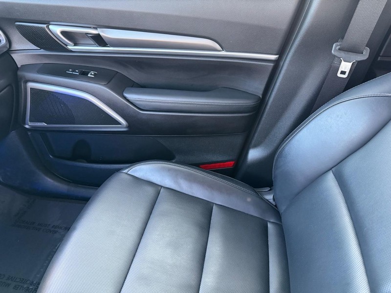 Kia Telluride Vehicle Full-screen Gallery Image 29