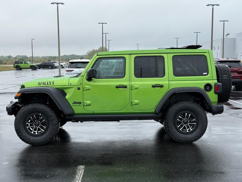 Jeep Wrangler Vehicle Full-screen Gallery Image 8