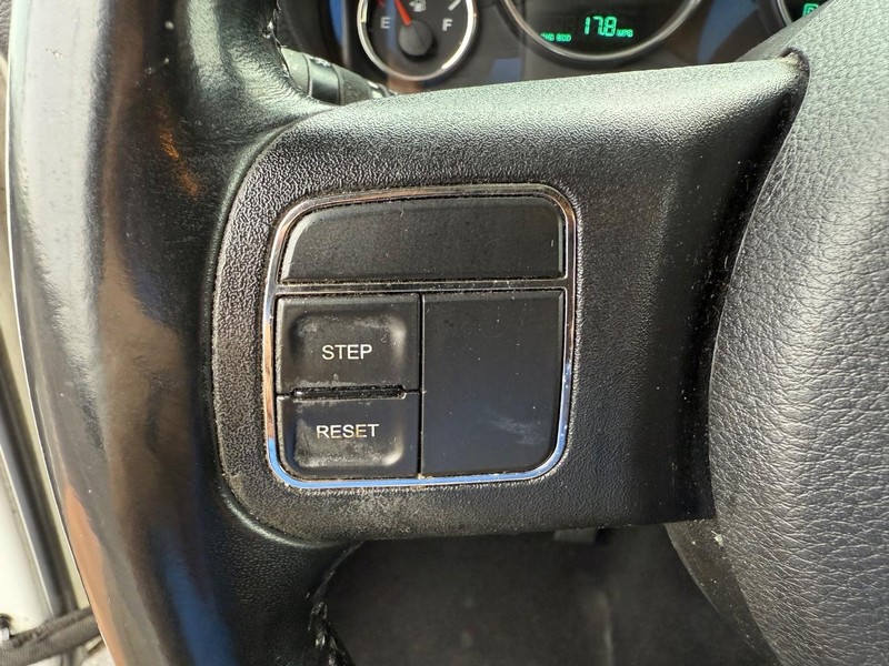 Jeep Wrangler Unlimited Vehicle Full-screen Gallery Image 20