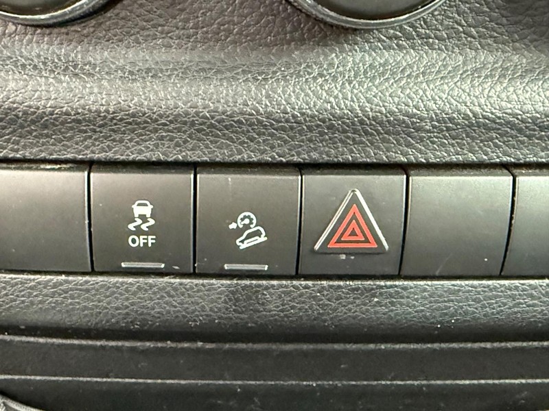 Jeep Wrangler Unlimited Vehicle Full-screen Gallery Image 26