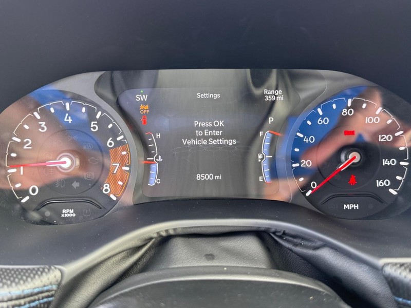 Jeep Compass Vehicle Full-screen Gallery Image 27