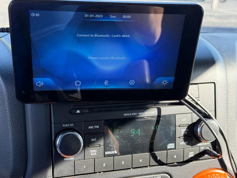 Jeep Wrangler Unlimited Vehicle Full-screen Gallery Image 21