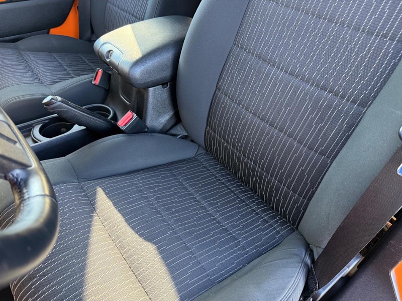 Jeep Wrangler Unlimited Vehicle Full-screen Gallery Image 30