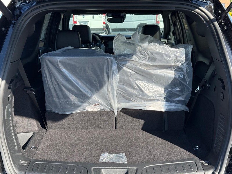 Dodge Durango Vehicle Full-screen Gallery Image 7