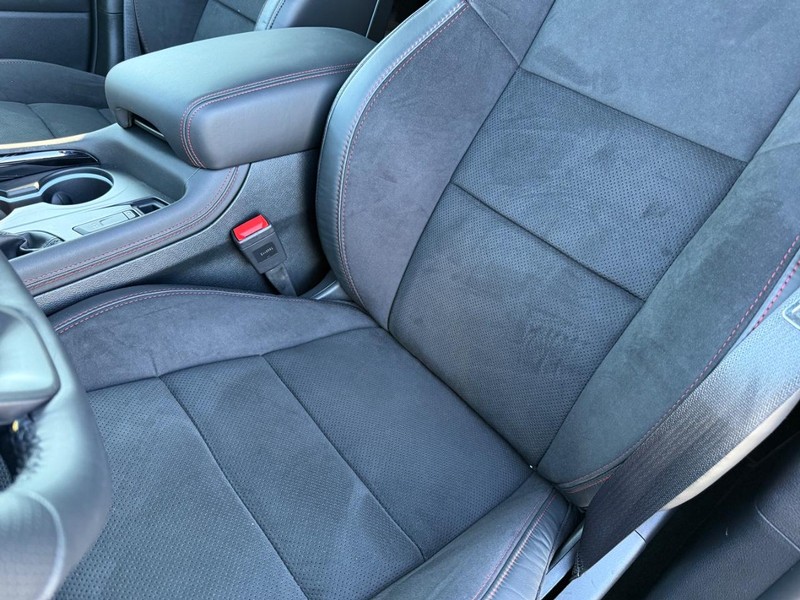 Dodge Durango Vehicle Full-screen Gallery Image 33