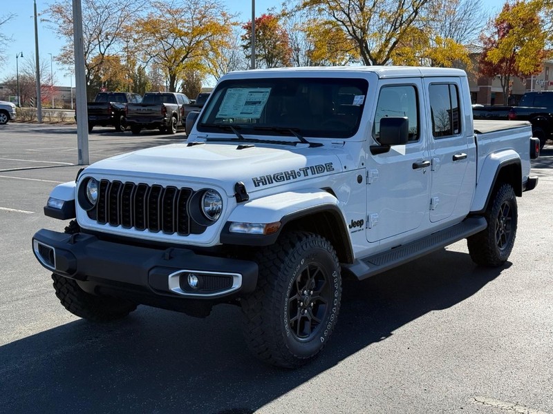Jeep Gladiator Vehicle Full-screen Gallery Image 8