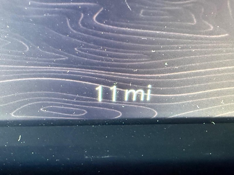 Jeep Grand Cherokee L Vehicle Full-screen Gallery Image 33