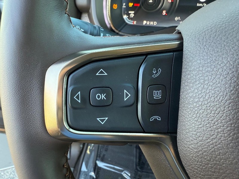 Ram 2500 Vehicle Full-screen Gallery Image 20