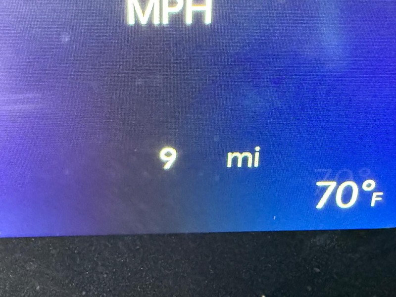 Chrysler Pacifica Vehicle Full-screen Gallery Image 32