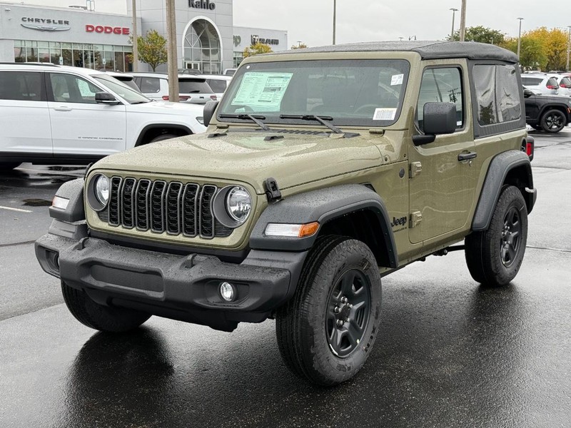Jeep Wrangler Vehicle Full-screen Gallery Image 9