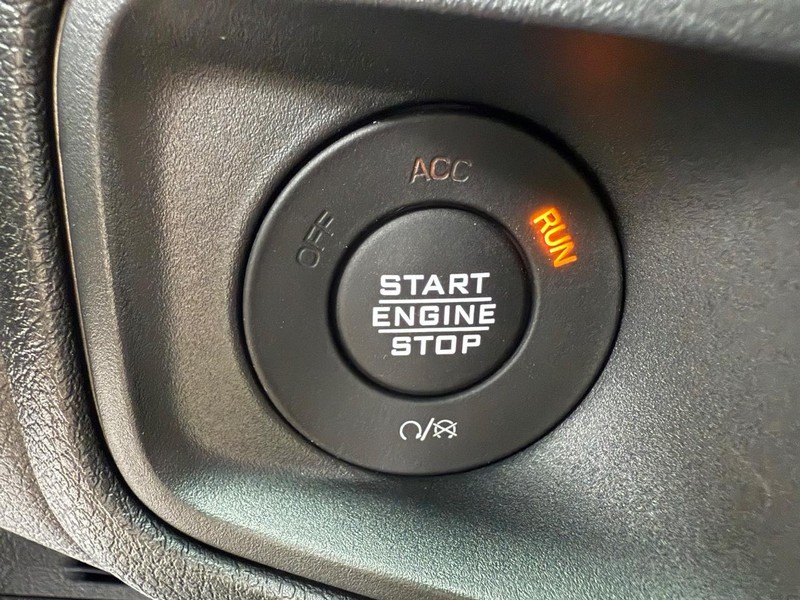 Jeep Wrangler Vehicle Full-screen Gallery Image 20