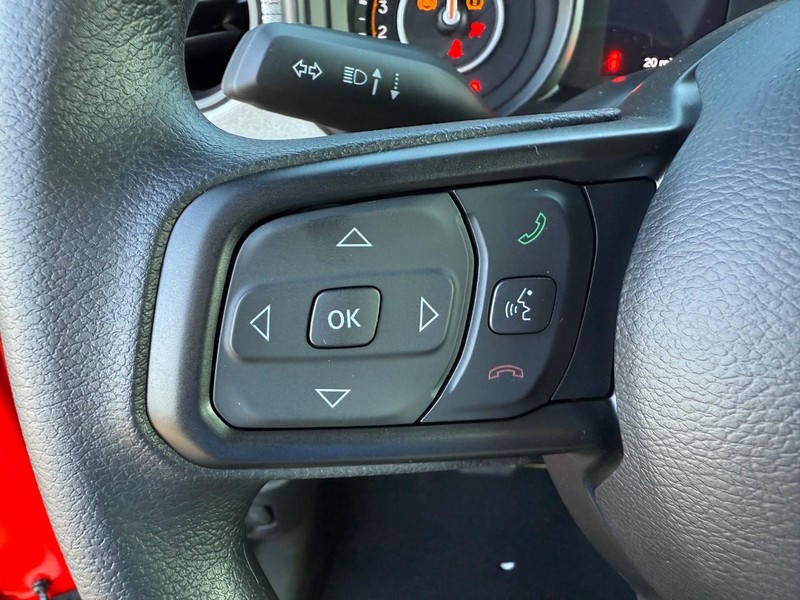 Jeep Wrangler Vehicle Full-screen Gallery Image 17